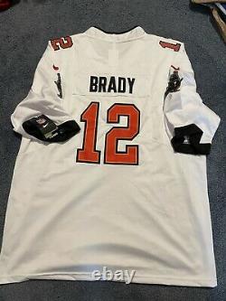 TOM BRADY Tampa Bay Buccaneers Nike Jersey Size XXL Super Bowl Patch Brand New