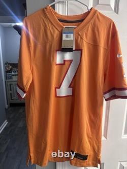 Tampa Bay Buccaneers Creamsicle Bucky Irving Nike Jersey NWT Size Medium Tampa Bay Buccaneers Creamsicle Bucky Irving Nike Jersey NWT Size Medium