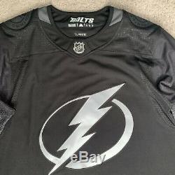 Tampa Bay Lightning Adidas Alternate Authentic Jersey Hockey Black Grey sz 52