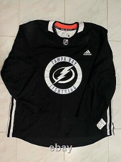 Tampa Bay Lightning Adidas Pro Practice Jersey NHL Men Size 56 CR3721 MiC New