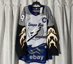 Tampa Bay Lightning Reverse Retro 2.0 Adidas Authentic Hockey Jersey Size 50 NWT