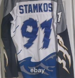 Tampa Bay Lightning Steven Stamkos Jersey Size 54, XL