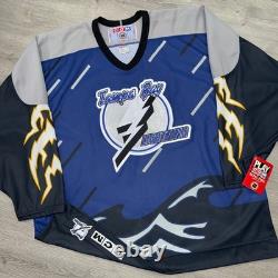 Tampa Bay Lightning Storm Jersey XL 52 CCM Vintage NHL New