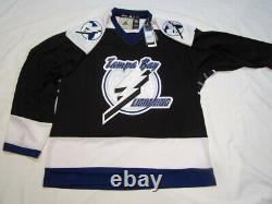Tampa Bay Lightning sz 50 fits like a 52 Adidas TEAM CLASSICS NHL Hockey Jersey