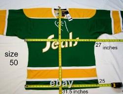 Tampa Bay Lightning sz 50 fits like a 52 Adidas TEAM CLASSICS NHL Hockey Jersey