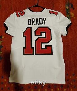 Tom Brady Buccaneers Nike Captain Elite Jersey AUTHENTIC sz 44