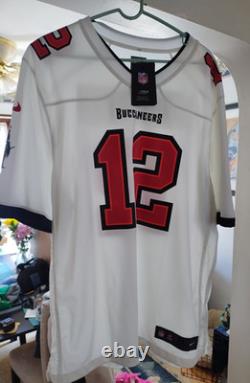 Tom Brady Tampa Bay Buccaneers NIKE White Jersey Men's Sizes XL, 3XL