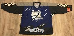 Vintage CCM Tampa Bay Lightning Storm Alternate Hockey Jersey XXL Nwt