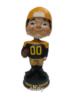 Vintage Classic Green Bay Packers Blue Jersey Yellow Circle Bobblehead NFL