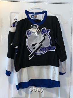 Vintage NHL Tampa Bay Lightning Large Starter Jersey Brand New
